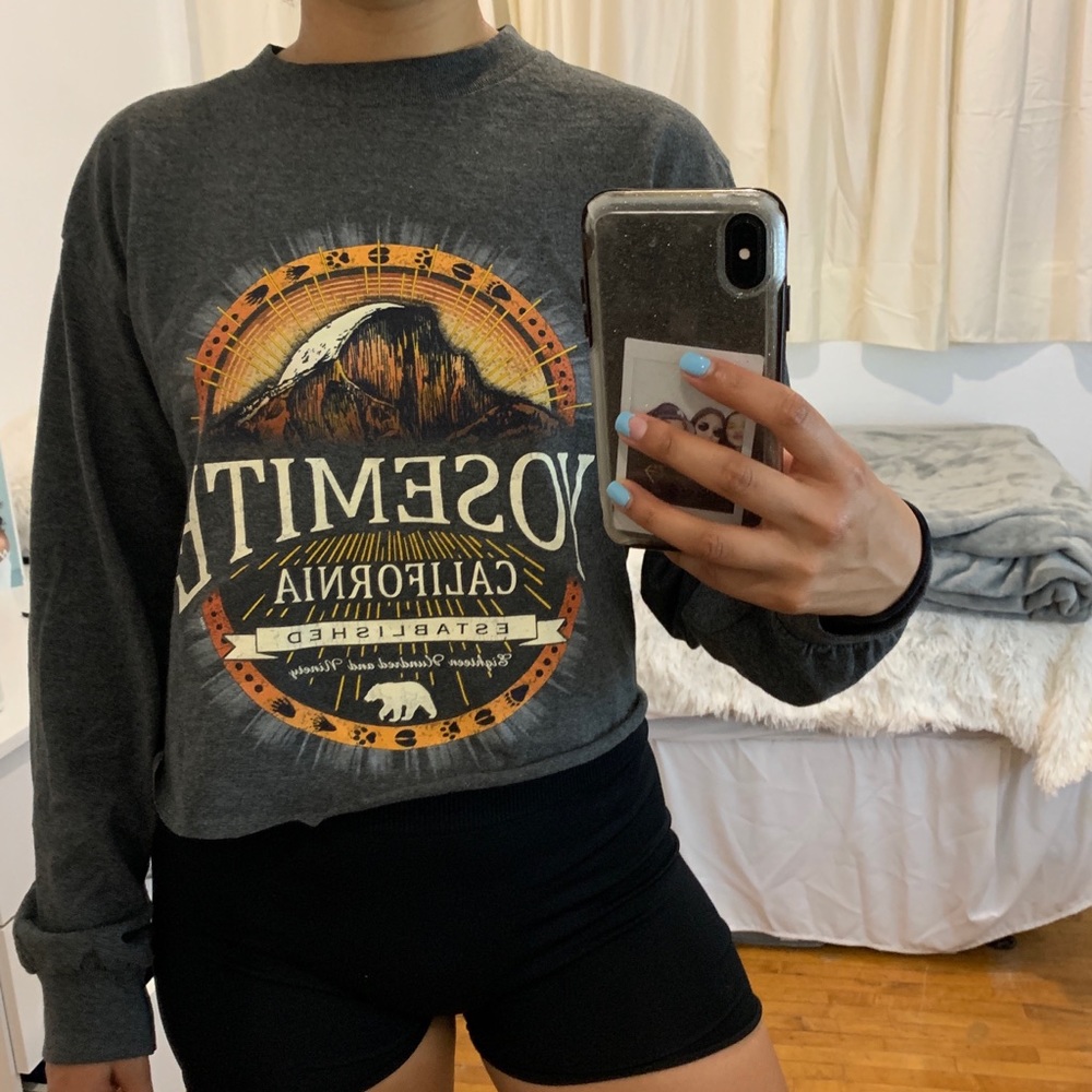 Yosemite vintage long sleeve crop tee